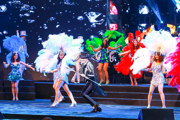 “Diamond show” của Mr Đàm - Giấc mơ kim cương có lấp lánh? ảnh 1