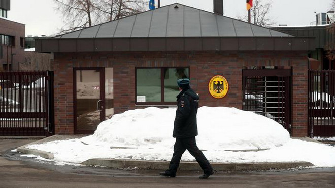 Berlin phản ứng việc Nga quyết định trục xuất 2 nhà ngoại giao Đức ảnh 1