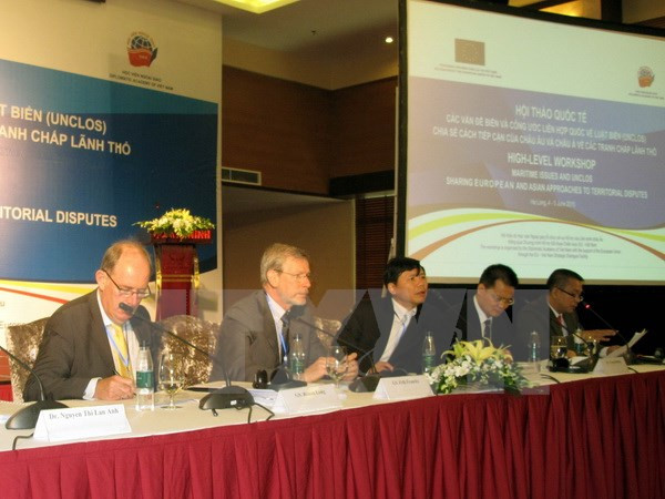 Giải pháp dài hạn cho tranh chấp ở Biển Đông là thông qua đối thoại ảnh 1