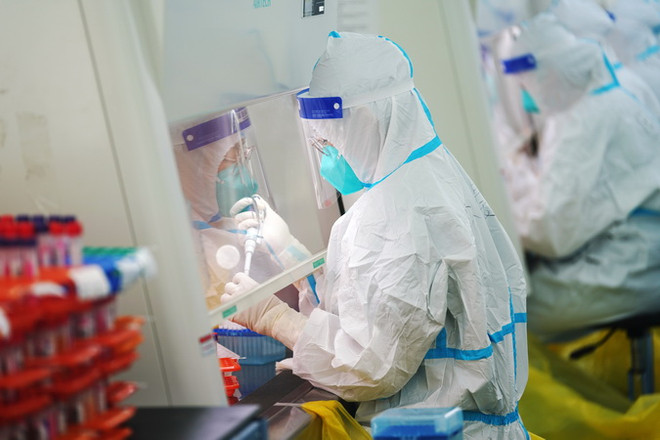  "Zero-COVID" của Trung Quốc: Chi phí tối thiểu, lợi ích tối đa? ảnh 2