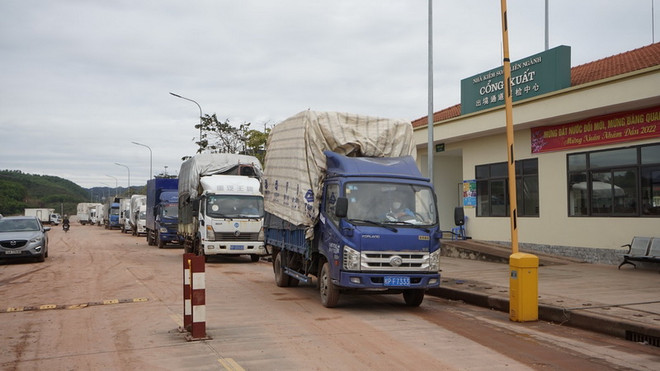 Hợp tác xây dựng quy trình xuất khẩu an toàn và vùng xanh tại cửa khẩu ảnh 1