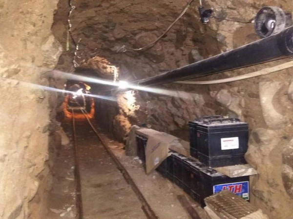 Mexico phát hiện thêm một đường hầm chuyển ma túy sang Mỹ ảnh 1