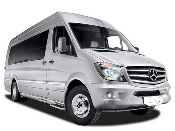 Airstream và Mercedes-Benz giới thiệu mẫu Autobahn 2015 ảnh 1