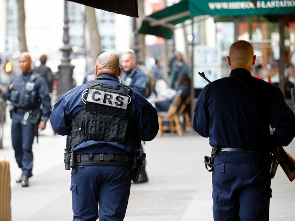 Ga tàu hỏa ở thủ đô Paris mở cửa trở lại sau cảnh báo an ninh ảnh 1