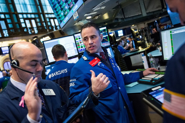 Thị trường chứng khoán toàn cầu đồng loạt khởi sắc ảnh 1