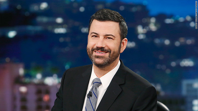 Cây hài Jimmy Kimmel tung quảng cáo chế nhạo United Airlines ảnh 1