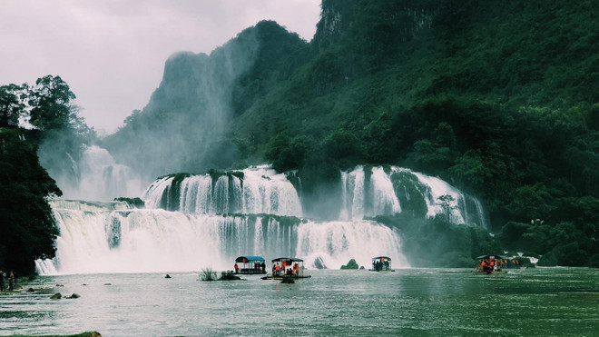 Cảnh đẹp như tranh ở Thác Bản Giốc. (Nguồn: Vietnam+) vnp_1405thacbanGioc.jpg
