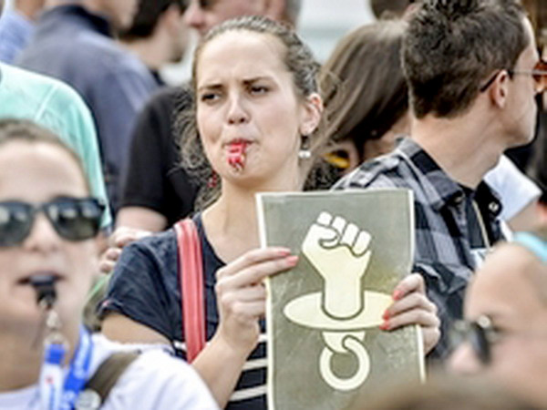 Bosnia-Herzegovina bắt hơn 50 người bị cáo buộc tham nhũng ảnh 1