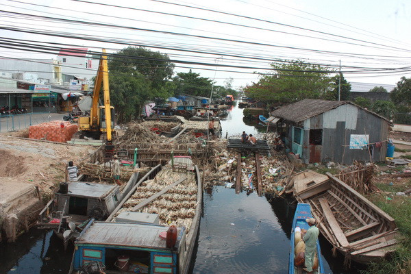 Không có việc Long An từ chối đắp đập ngăn mặn giúp Tiền Giang ảnh 1
