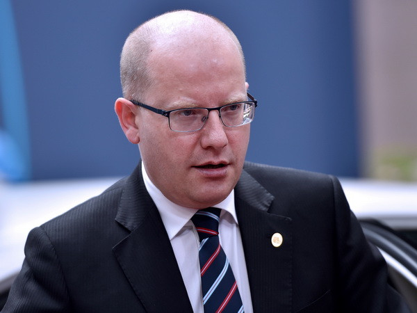 Thủ tướng Séc Sobotka từ chức vì bất đồng với Bộ trưởng Tài chính ảnh 1