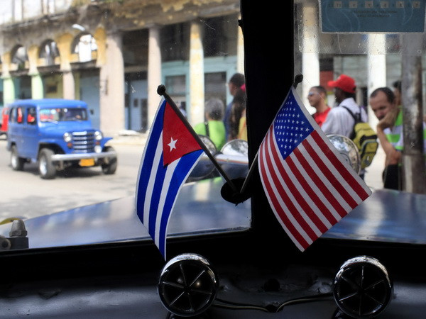 Chính phủ Mỹ không thay đổi chính sách nhập cư với Cuba ảnh 1