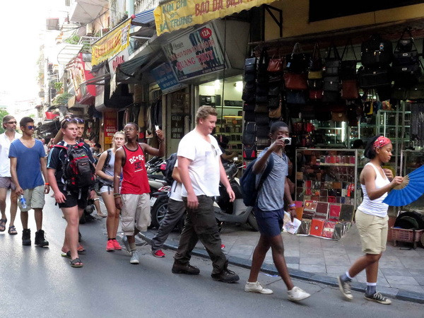 Thị trường Hàn Quốc đứng đầu mức tăng du khách đến Việt Nam ảnh 1