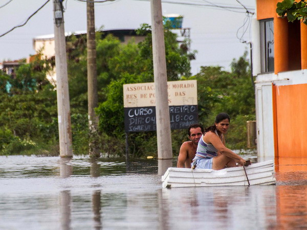 Ngập lụt tại Peru khiến hàng nghìn người bỏ nhà cửa ảnh 1