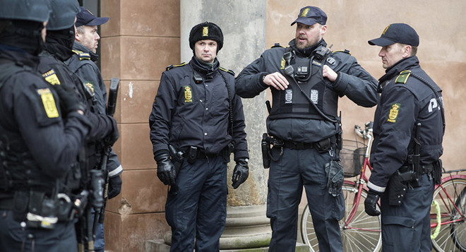 Đan Mạch bắt 2 đối tượng nghi cung cấp máy bay không người lái cho IS ảnh 1