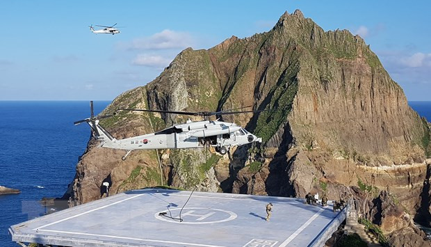 Mỹ hy vọng giải pháp hòa bình cho tranh chấp lãnh thổ giữa Hàn-Nhật ảnh 1