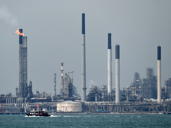 Giá dầu châu Á đi xuống sau vụ phóng tên lửa của Triều Tiên ảnh 1