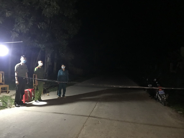 Thanh Hóa: Phong tỏa tạm thời 1 xã liên quan trường hợp dương tính ảnh 1