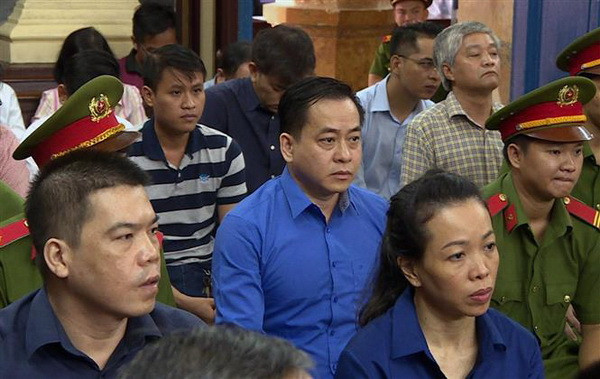 Xét xử vụ án tại Ngân hàng Đông Á: Vũ ''nhôm'' một mực kêu oan ảnh 1