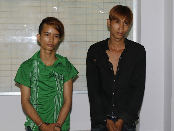 Thưởng nóng 3 nhân viên ngân hàng truy bắt cướp có hung khí ảnh 2