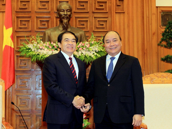 Việt Nam luôn coi trọng và dành ưu tiên cao nhất cho Lào ảnh 1