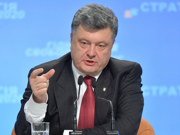 Tổng thống Ukraine: Đối thoại là "con đường" duy nhất cho miền Đông ảnh 1