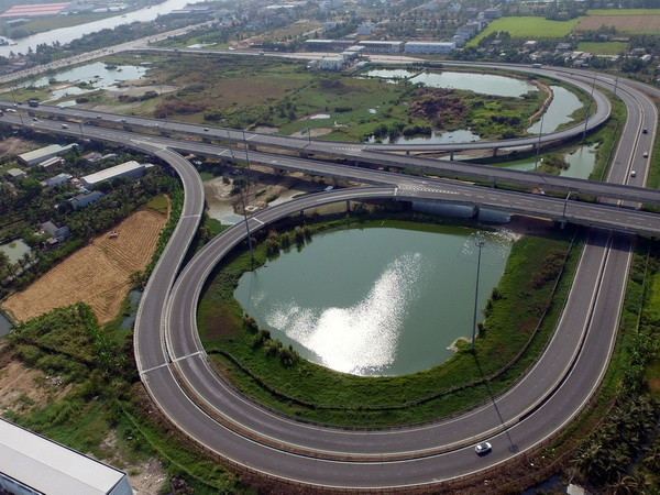 Đặt mục tiêu hoàn thành cao tốc Bắc-Nam phía Đông vào năm 2020 ảnh 1