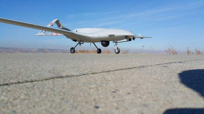 Máy bay tấn công không người lái Bayraktar TB2. (Nguồn: ukrainetoday.org) Ukraine tập trận dùng máy bay tấn công không người lái Bayraktar TB2 ảnh 1