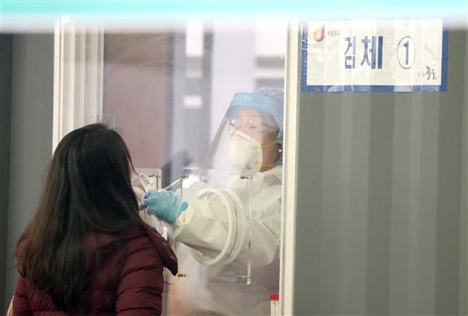 Hàn Quốc áp đặt các quy định mới về phòng dịch COVID-19 ảnh 1