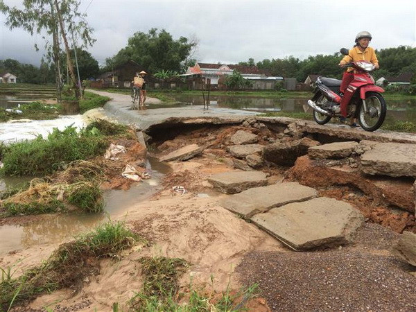 Bình Định thiệt hại nặng nề sau hai ngày ngập lụt trên diện rộng ảnh 2