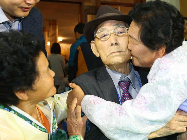 Hàn Quốc thúc đẩy đối thoại liên Triều qua đoàn tụ gia đình ly tán ảnh 1