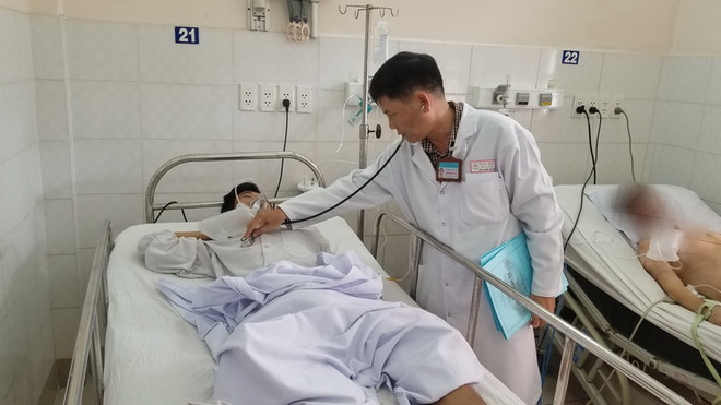 World Cup: Cấp cứu, điều trị 2 trường hợp tự tử do thua cá độ bóng đá ảnh 1