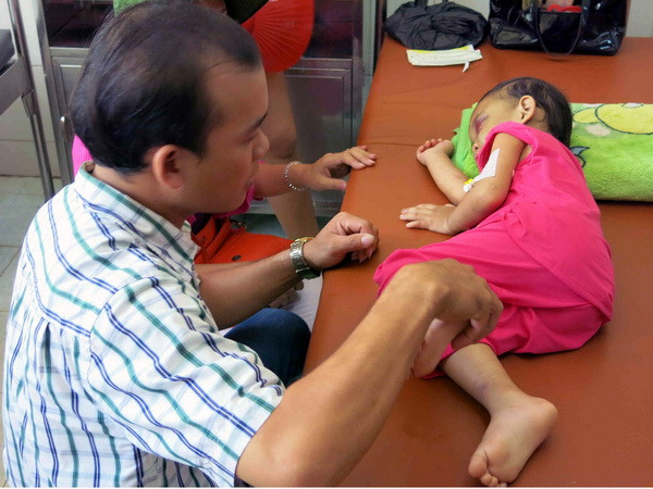 Hỗ trợ pháp lý để xác định cha đẻ của cháu bé 4 tuổi bị bạo hành ảnh 1