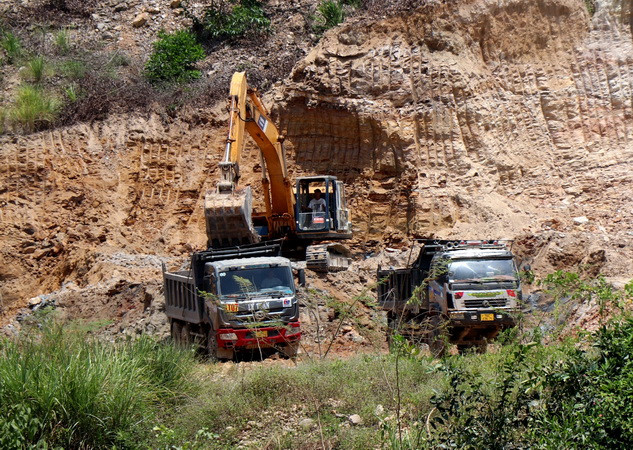 Quảng Ngãi: Kiểm tra việc khai thác khoáng sản của Công ty Lý Tuấn ảnh 1