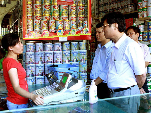 Quản lý giá sữa - Bài toán vẫn chưa có lời giải đáp ảnh 1