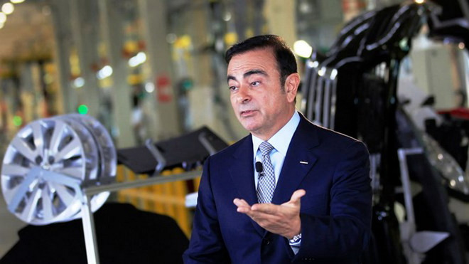 Ông Carlos Ghosn từ chức Giám đốc điều hành hãng Renault ảnh 1