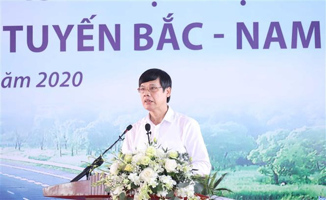 Ông Lê Đình Xứng, Chủ tịch tỉnh UBND tỉnh Thanh Hoá phát biểu. (Ảnh: Thống Nhất/TTXVN) Thủ tướng phát lệnh khởi công cao tốc Mai Sơn-Quốc lộ 45 ảnh 3