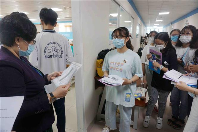 Gần 70.000 thí sinh dự thi Đánh giá năng lực Đại học quốc gia TP.HCM ảnh 1