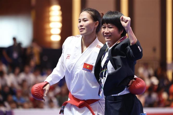 SEA Games 32: Karate Việt Nam giành thêm 2 huy chương Vàng ảnh 2