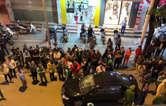 Xác định danh tính tài xế gây tai nạn liên hoàn trên phố Trần Duy Hưng ảnh 1