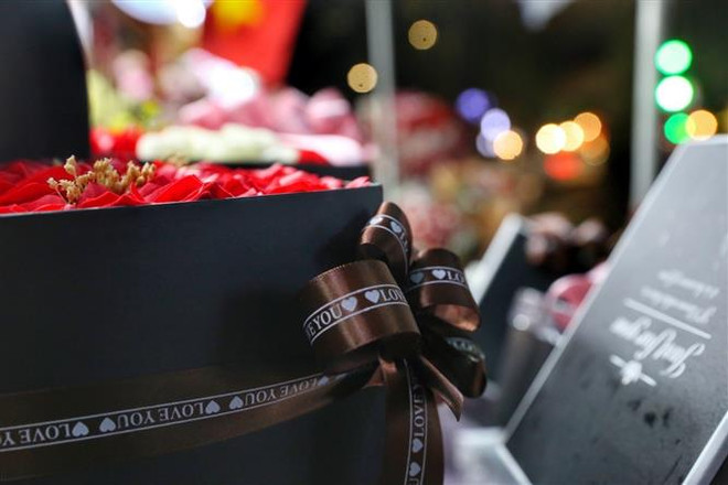 Nhà bán lẻ "tung chiêu" kích cầu sức mua dịp Valentine 14/2 ảnh 2