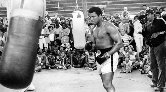 Những câu nói "để đời" của huyền thoại boxing Muhammad Ali ảnh 1
