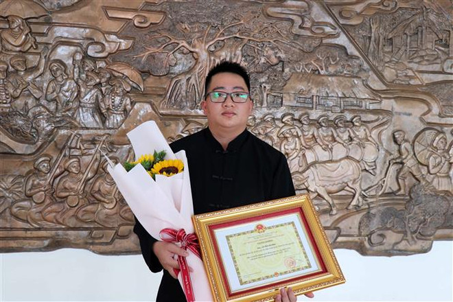 Tuyên Quang: Người "truyền lửa" cho thanh niên phấn đấu vươn lên ảnh 2