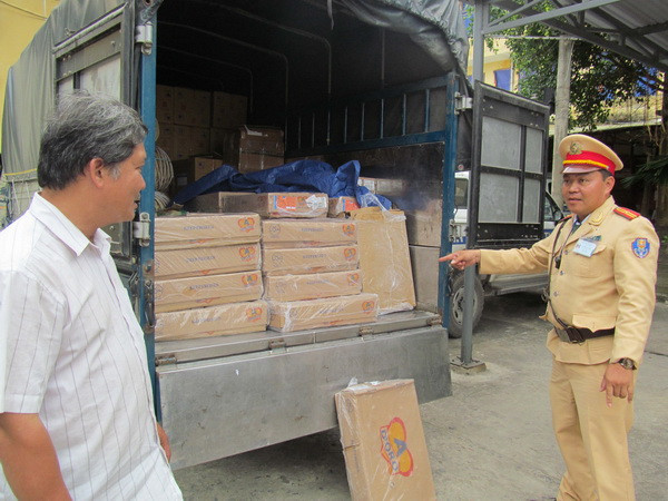 Quảng Bình: Phát hiện 600kg chân gà đông lạnh không rõ nguồn gốc ảnh 1