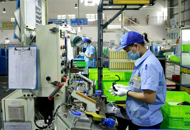 Ngân hàng UOB dự báo lạm phát Việt Nam có thể lên 5% trong năm 2023 ảnh 1