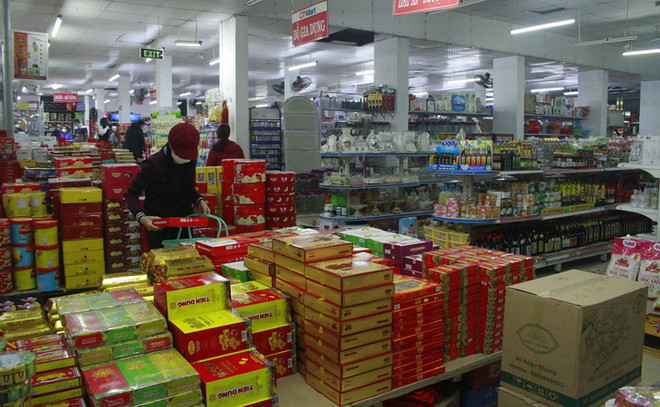 Thị trường quà Tết Nguyên đán 2022 đa dạng nhiều chủng loại, mẫu mã ảnh 2