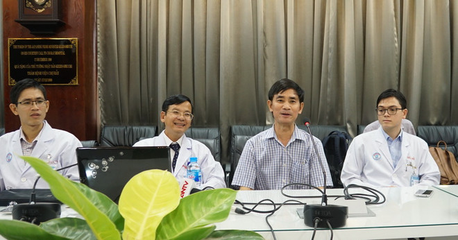 Lần đầu dùng robot để phẫu thuật cắt thận từ người sống ảnh 2