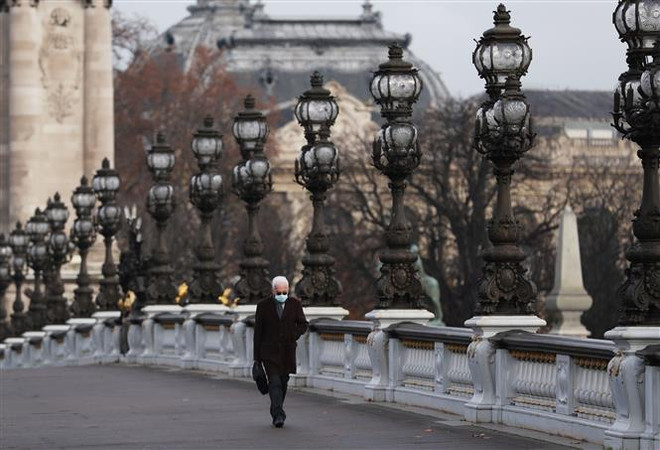 Dịch COVID-19: Pháp để ngỏ khả năng áp đặt lệnh phong tỏa lần 3 ảnh 1