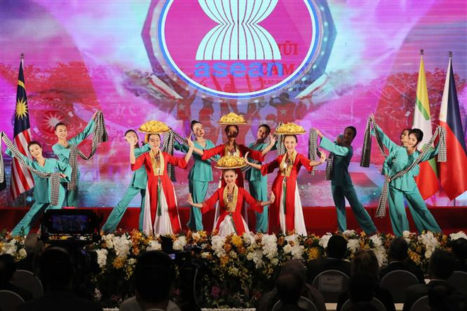 Năm Chủ tịch ASEAN 2020: Bảo đảm an ninh, an toàn và trọng thị ảnh 4