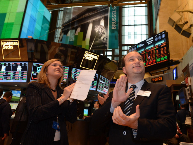 Phố Wall đi lên tuần thứ bảy liên tiếp nhờ triển vọng của kinh tế Mỹ ảnh 1