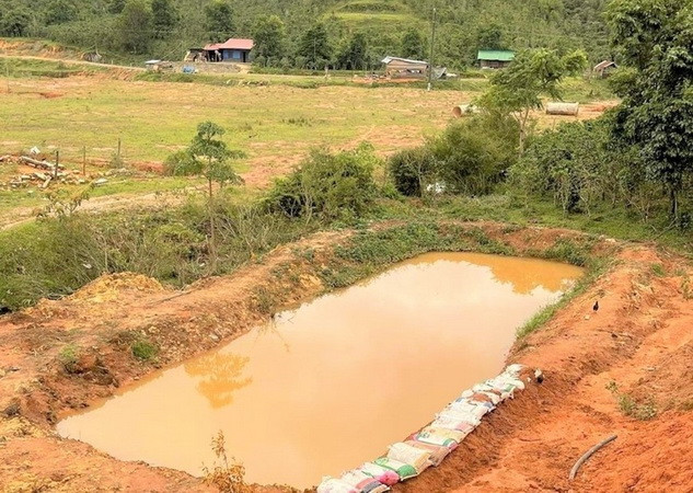 Lâm Đồng: Hai em nhỏ tử vong trong hồ chứa nước tưới càphê ảnh 1